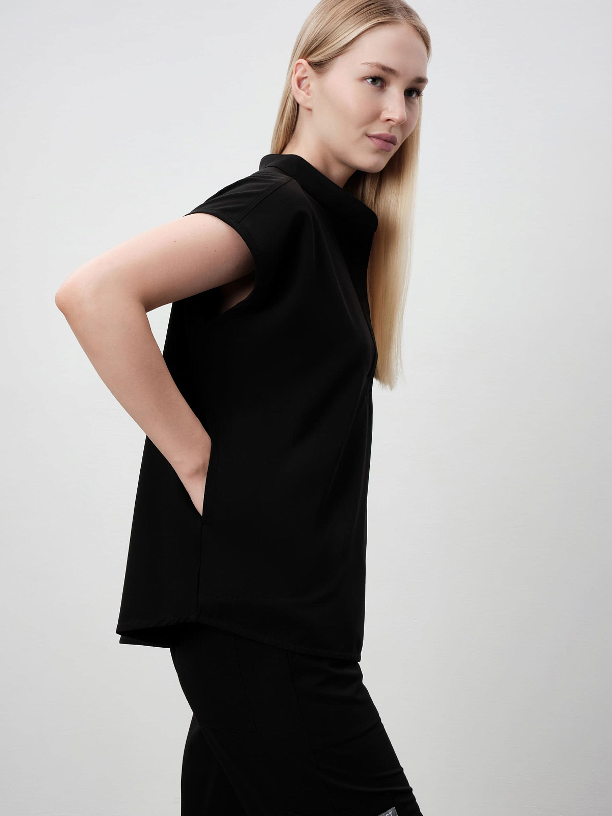 Топ широкий (2Xl, Черный)