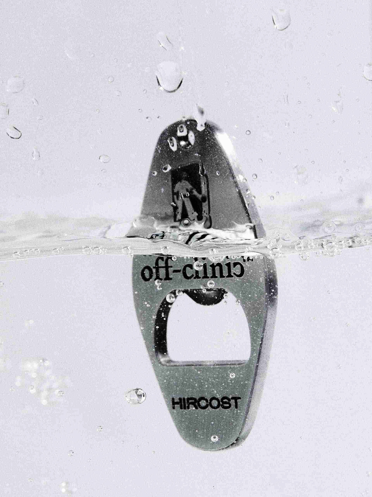 Брелок HIRCOST Off-Clinic (Монохромный)